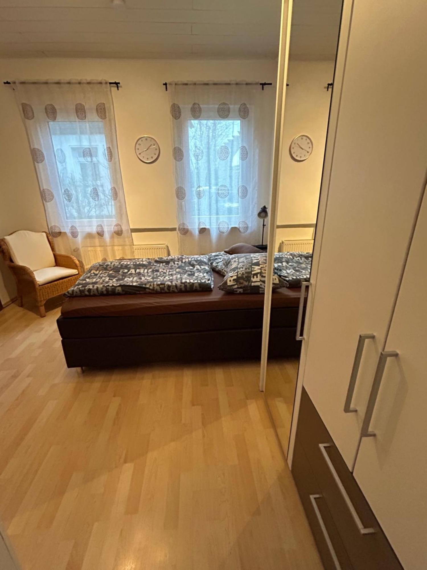 Privatzimmer Haus Gruenewald Золінген Екстер'єр фото
